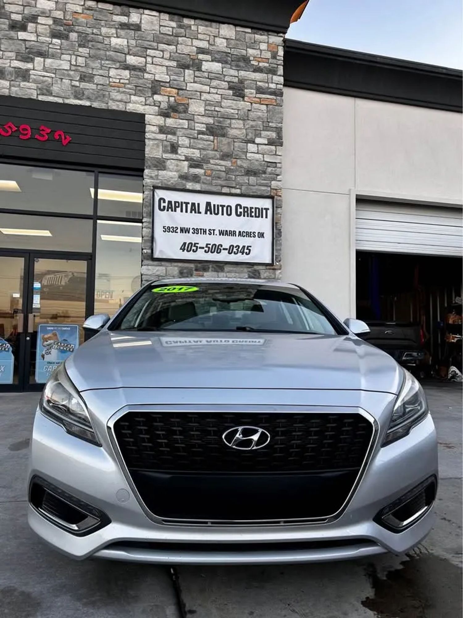 hyundai sonata hybrid 2017 KMHE34L12HA050876 image hyundai sonata hybrid 2017 KMHE34L12HA050876 image